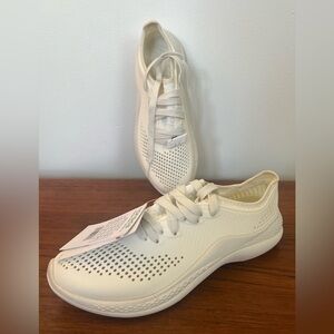 Crocs LiteRide 360 Pacer Shoes Lace Up 206705-1CV White | Size 8 Womens NEW